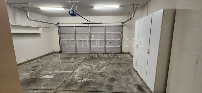 Building Photo - 3201 Bea Ct