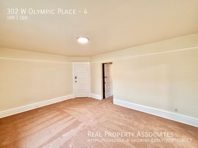 Building Photo - Charming Top Floor 1-Bedroom in Queen Anne!