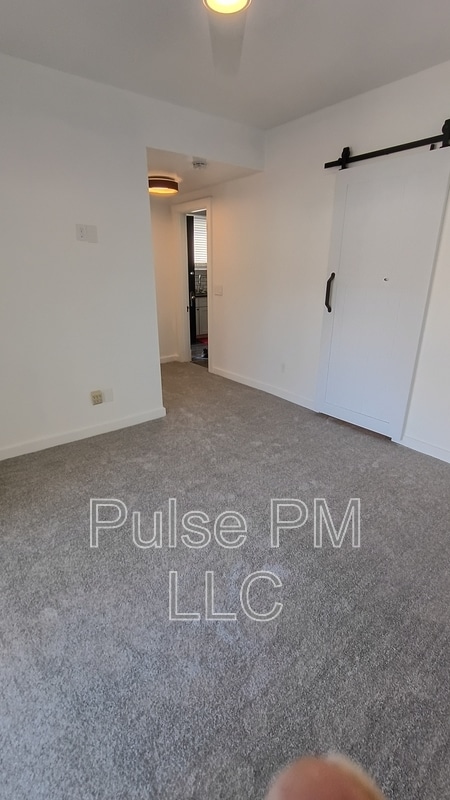 Building Photo - 2730 Dakota Ave