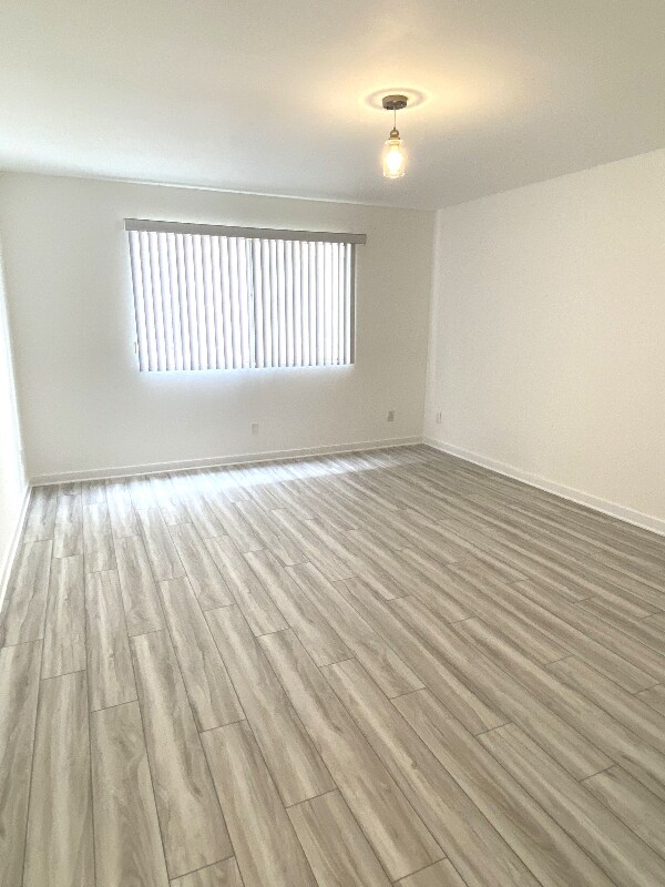 Building Photo - 1849 S Bentley Ave