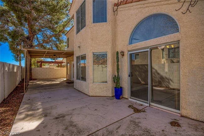 Building Photo - 3308 Royal Glen Ct