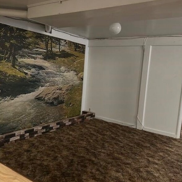 Building Photo - 109 N Washington Dr