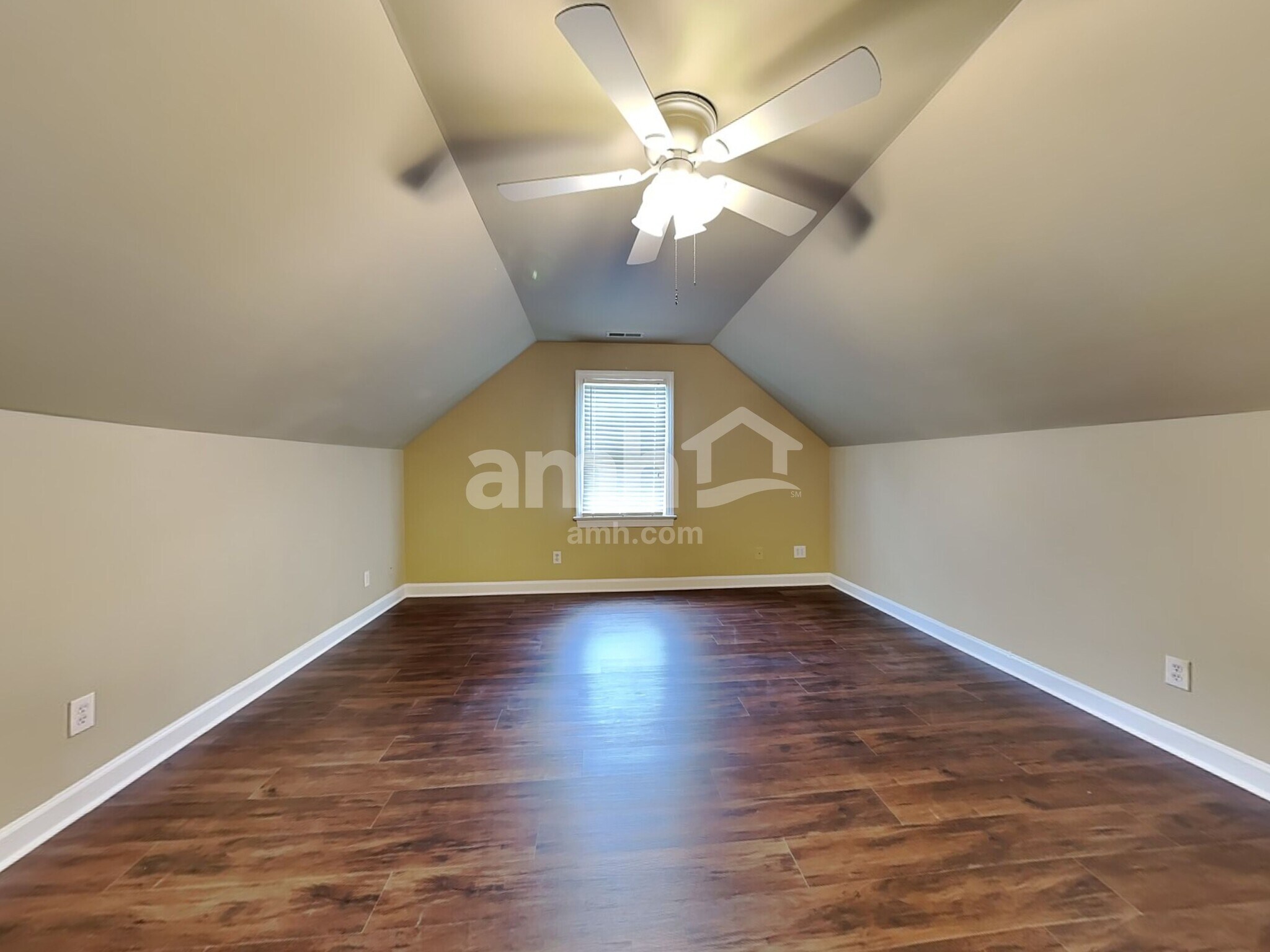 Building Photo - 1100 Secotan Pl