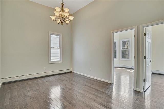 Building Photo - 126 75th St