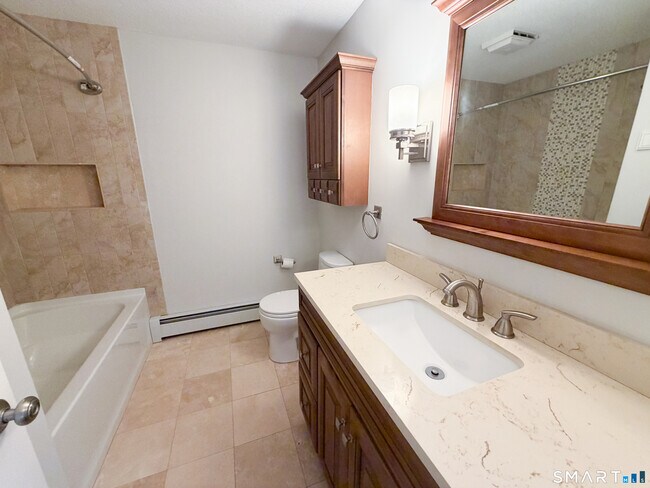 Building Photo - 34 Butternut Ln