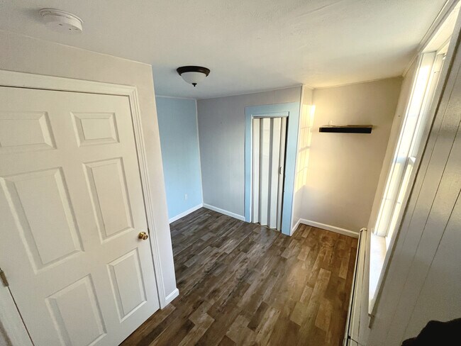 Building Photo - 115 Summer St