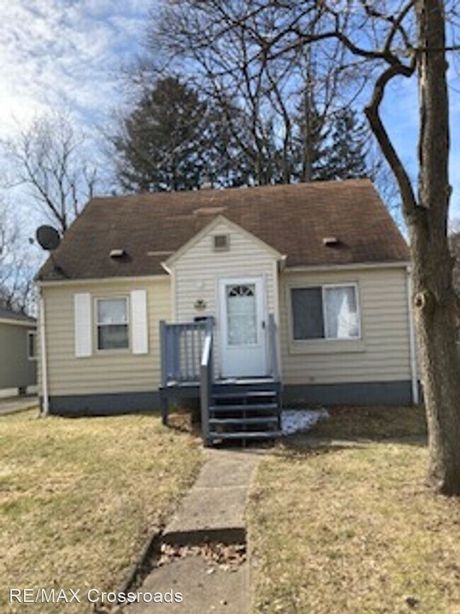 Building Photo - 3 br, 1 bath House - 1042 Frederick blvd