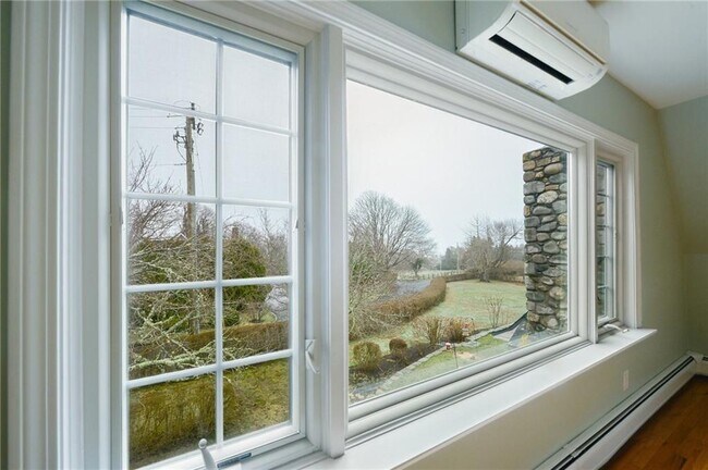 Building Photo - 450 Ocean Rd