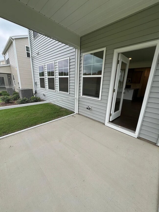 Building Photo - 187 N Finley Lndg Pkwy