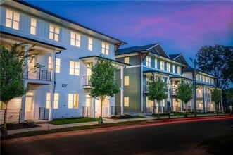 Building Photo - 117 Mayson Ave NE