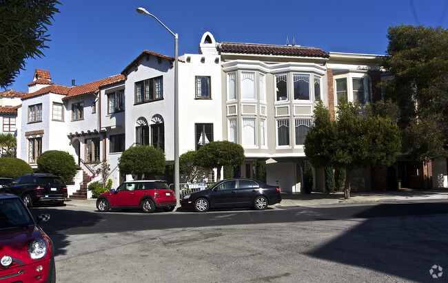 Building Photo - 80 Retiro Way