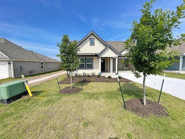 Building Photo - 116 Sweetwater Crk Ln