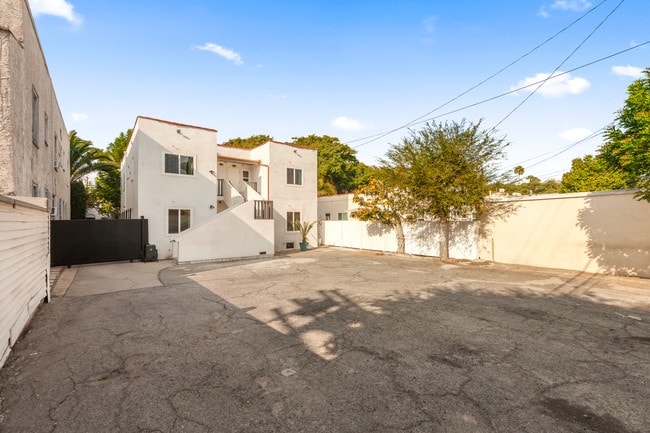 Rear of Building - 1120 Poinsettia Dr