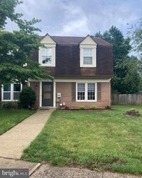 Building Photo - 113 Lauren Ct