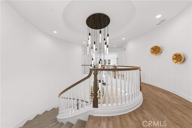 Building Photo - 111 Great Oak