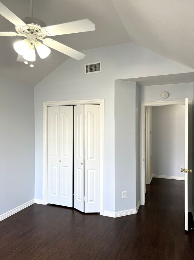 Building Photo - 3114 Pleasant Forest Dr