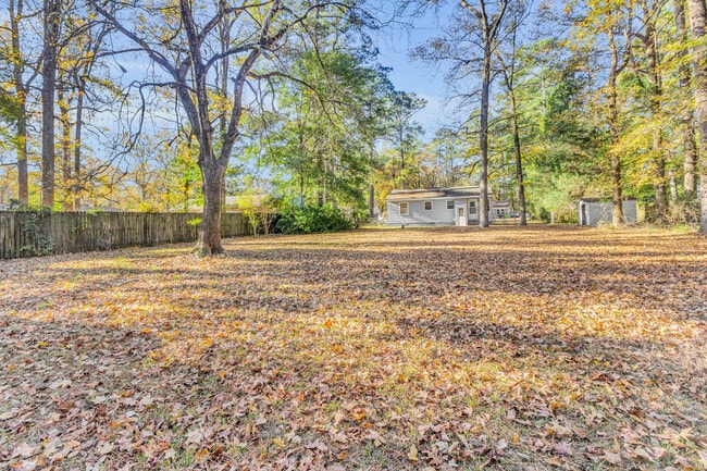 Building Photo - 3504 Powell St