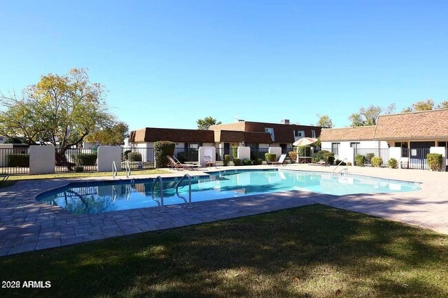 Building Photo - 8237 E Orange Blossom Ln