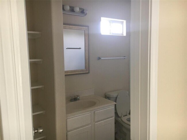 Building Photo - 4607 Evergreen Mdw Ct
