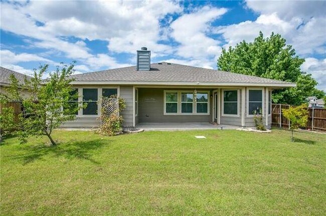 Building Photo - 9901 George Bush Dr