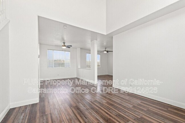 Building Photo - 8742 Weeping Birch Ln