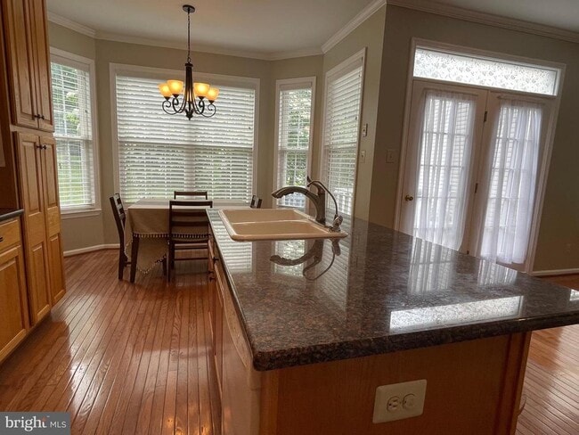 Building Photo - 821 Hinchley Run