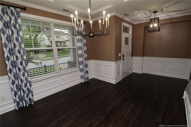 Building Photo - 1585 Tice Hurst Ln