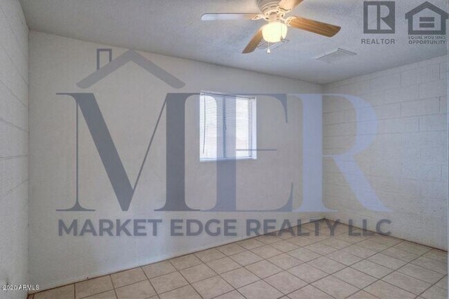 Building Photo - 3Bed/1Bath home at 15th/Peoria! JOIN THE W...