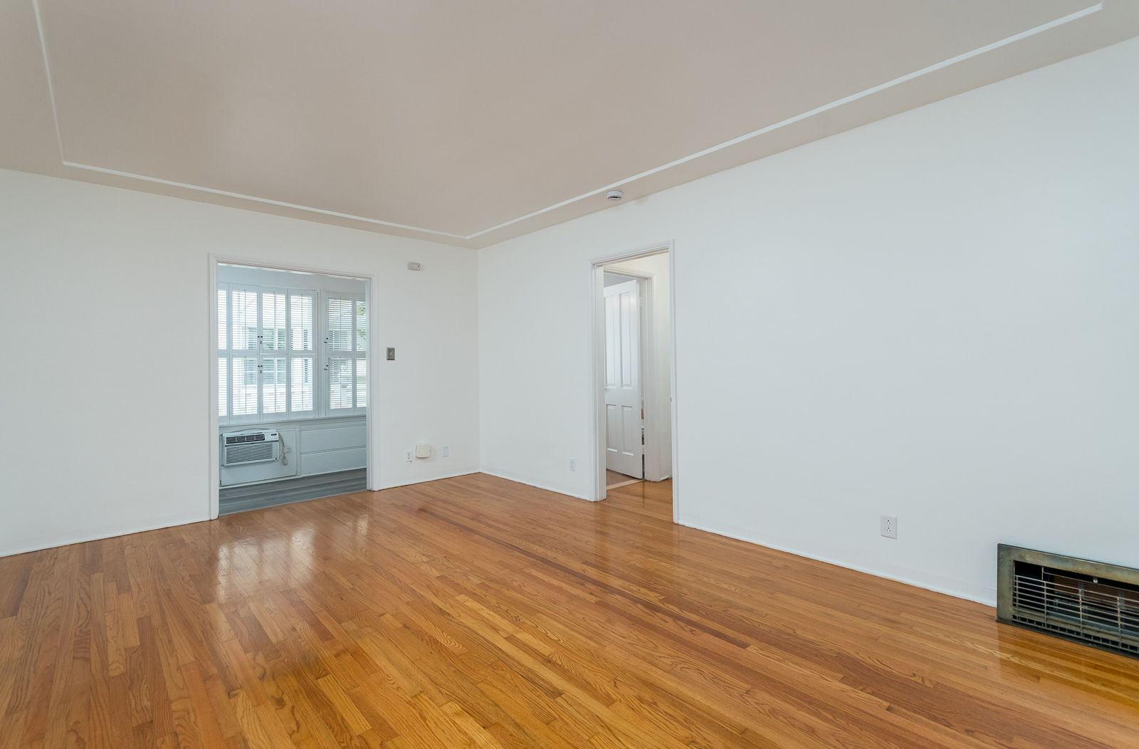 Building Photo - 1103 Graynold Ave