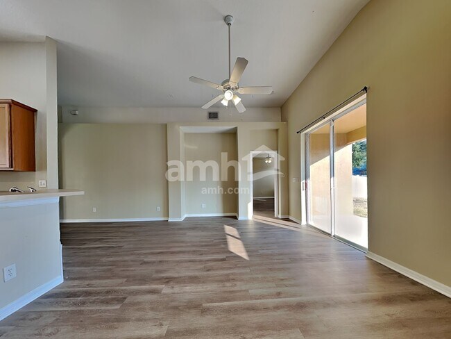 Building Photo - 8807 Sandy Plains Dr