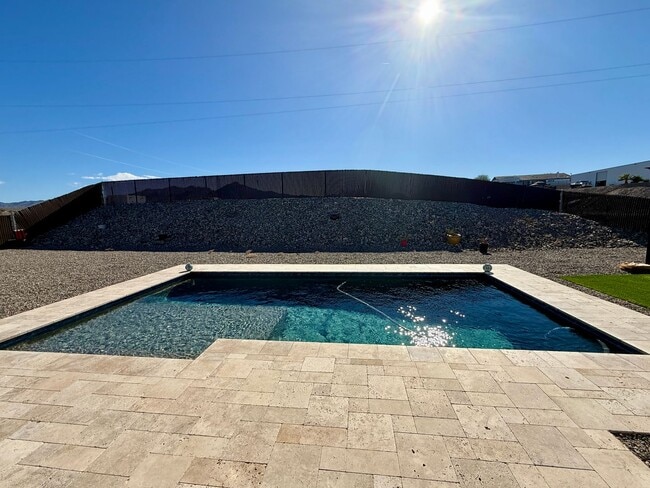 Building Photo - This home has EVERYTHING and is ready for you!