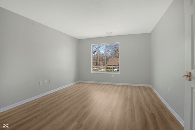 Building Photo - 6525 Emerald Hill Ct