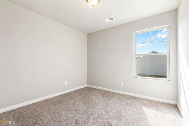 Building Photo - 2555 Marlin Dr