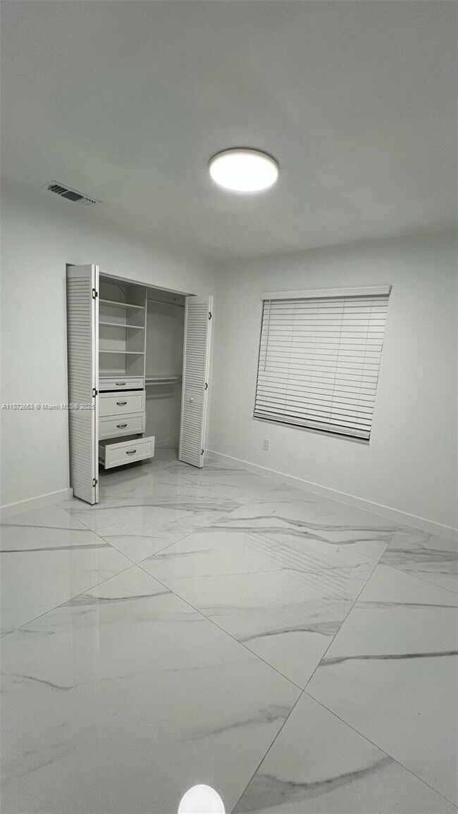 Building Photo - 14550 SW 166th Terrace