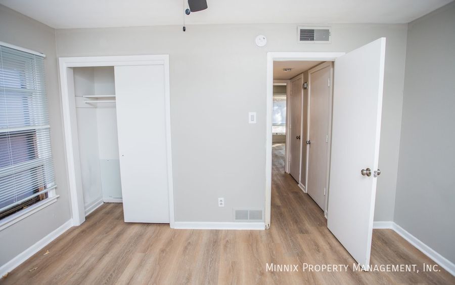 Building Photo - 1923 67th St