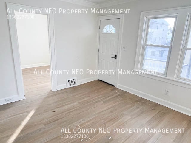 Building Photo - 4306 Buechner Ave