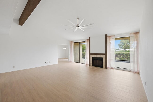 Building Photo - 72460 Rodeo Way