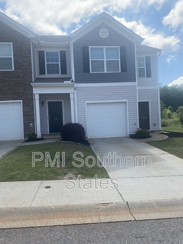 Building Photo - 31 Moorlyn Ln