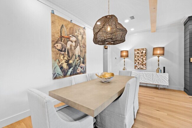 Building Photo - 1411 Courtside Dr