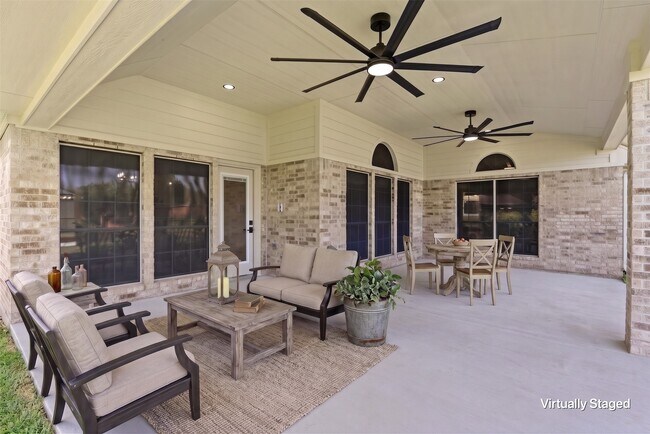 Building Photo - 29819 S Legends Village Cir