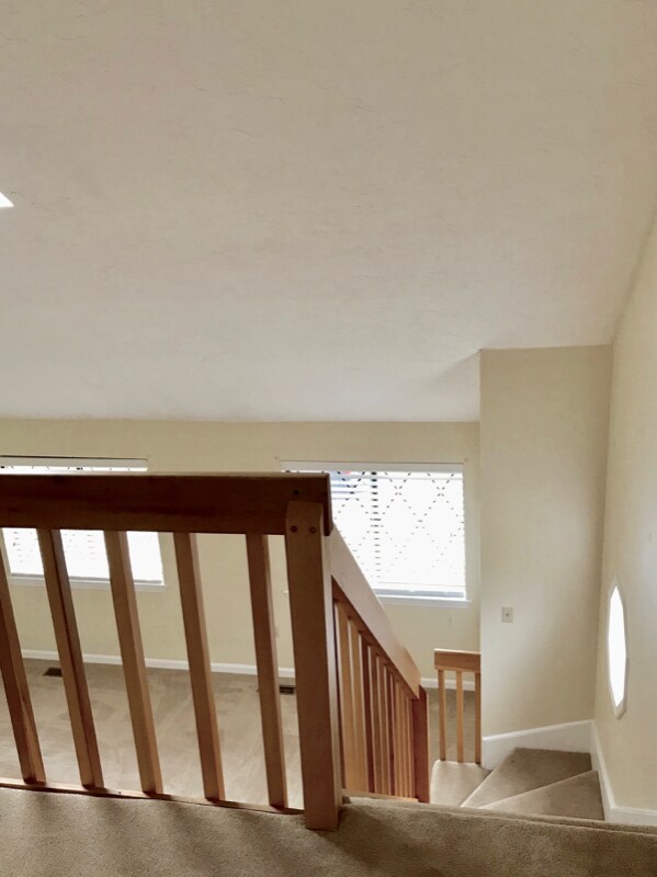 Building Photo - 7 Burberry Ct
