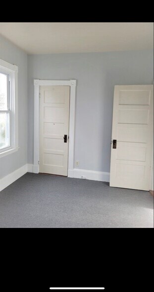 Building Photo - 272 Mt Pleasant St