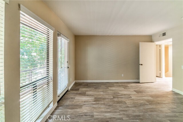 Building Photo - 13236 Valleyheart Dr