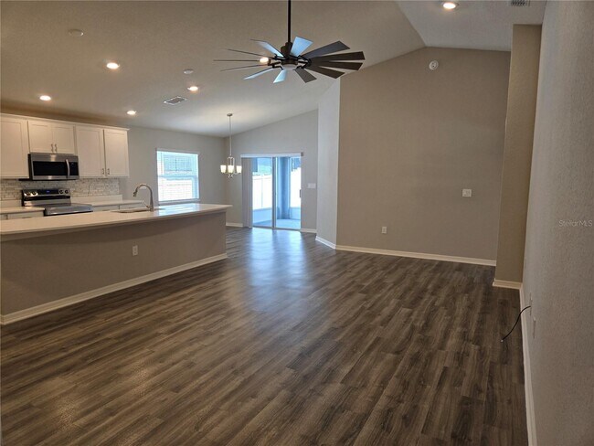 Building Photo - 1352 Mountain Flower Ln