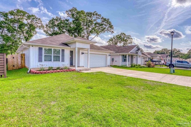 Building Photo - 903 Lovebird Ct