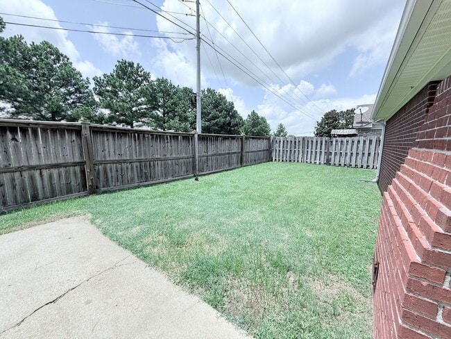 Building Photo - 309 Eagle Pointe Dr