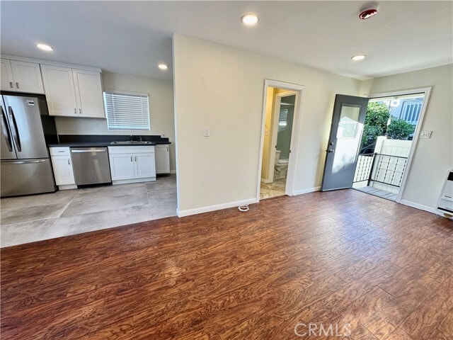 Building Photo - 821 Avenue A Ave