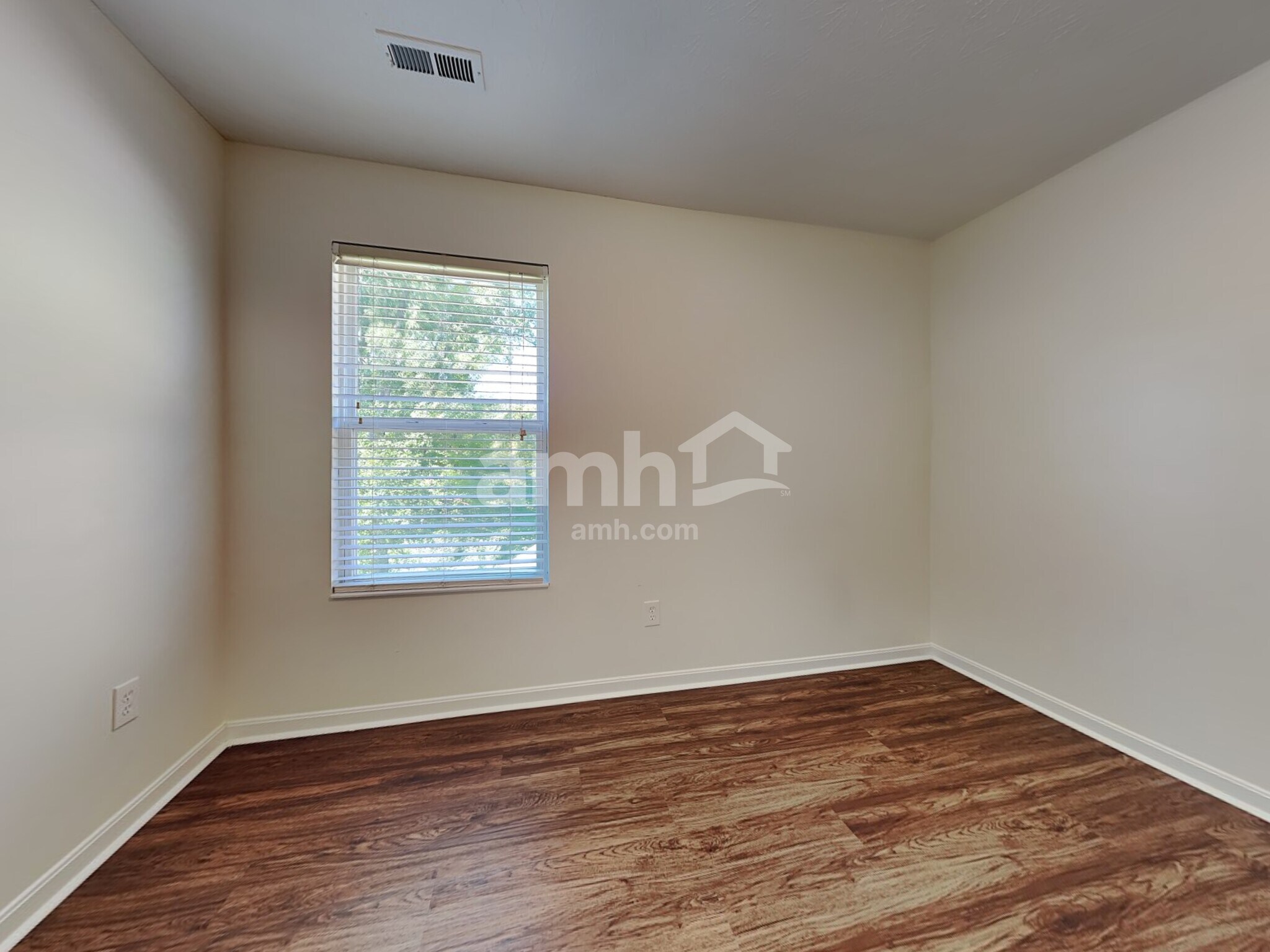 Building Photo - 4498 Megan Danielle Dr