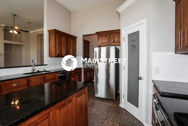 Building Photo - 4 Bedroom Pet-Friendly Home in Edmond, OK ...