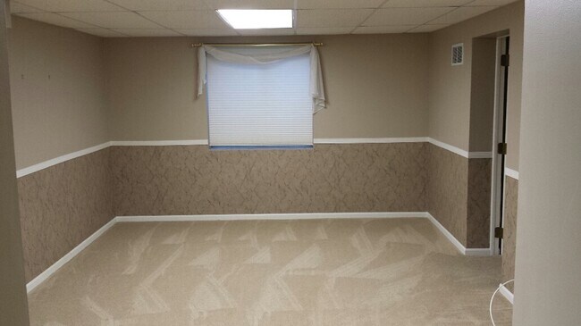 Building Photo - 732 Silk Oak Ln